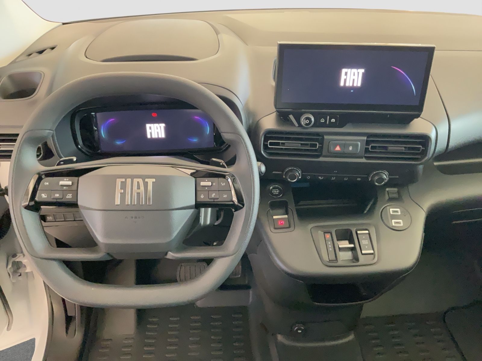 Fahrzeugabbildung Fiat E-Doblò L1 Kawa 50kWh