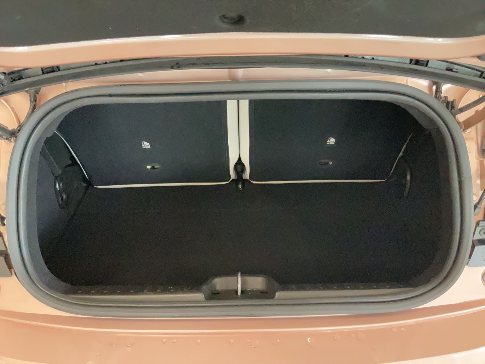 Fahrzeugabbildung Fiat 500e Cabriolet La Prima