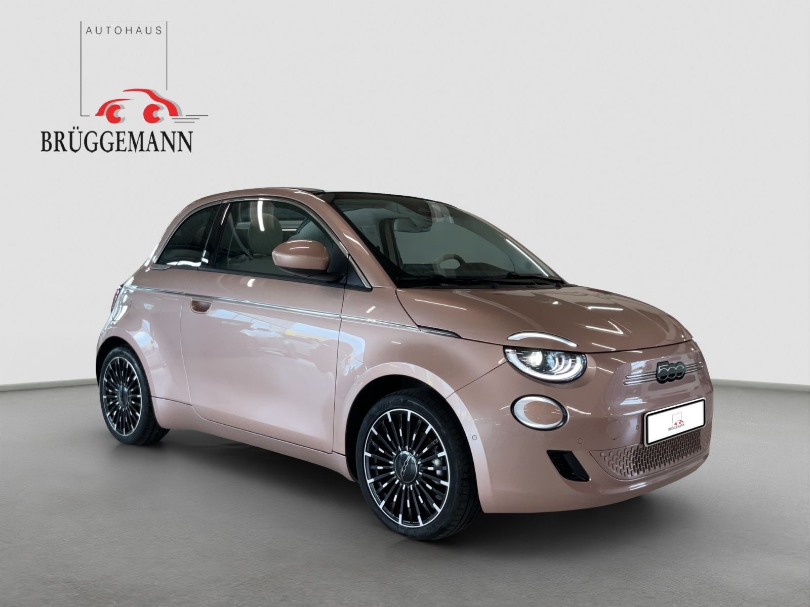 Fahrzeugabbildung Fiat 500e Cabriolet La Prima