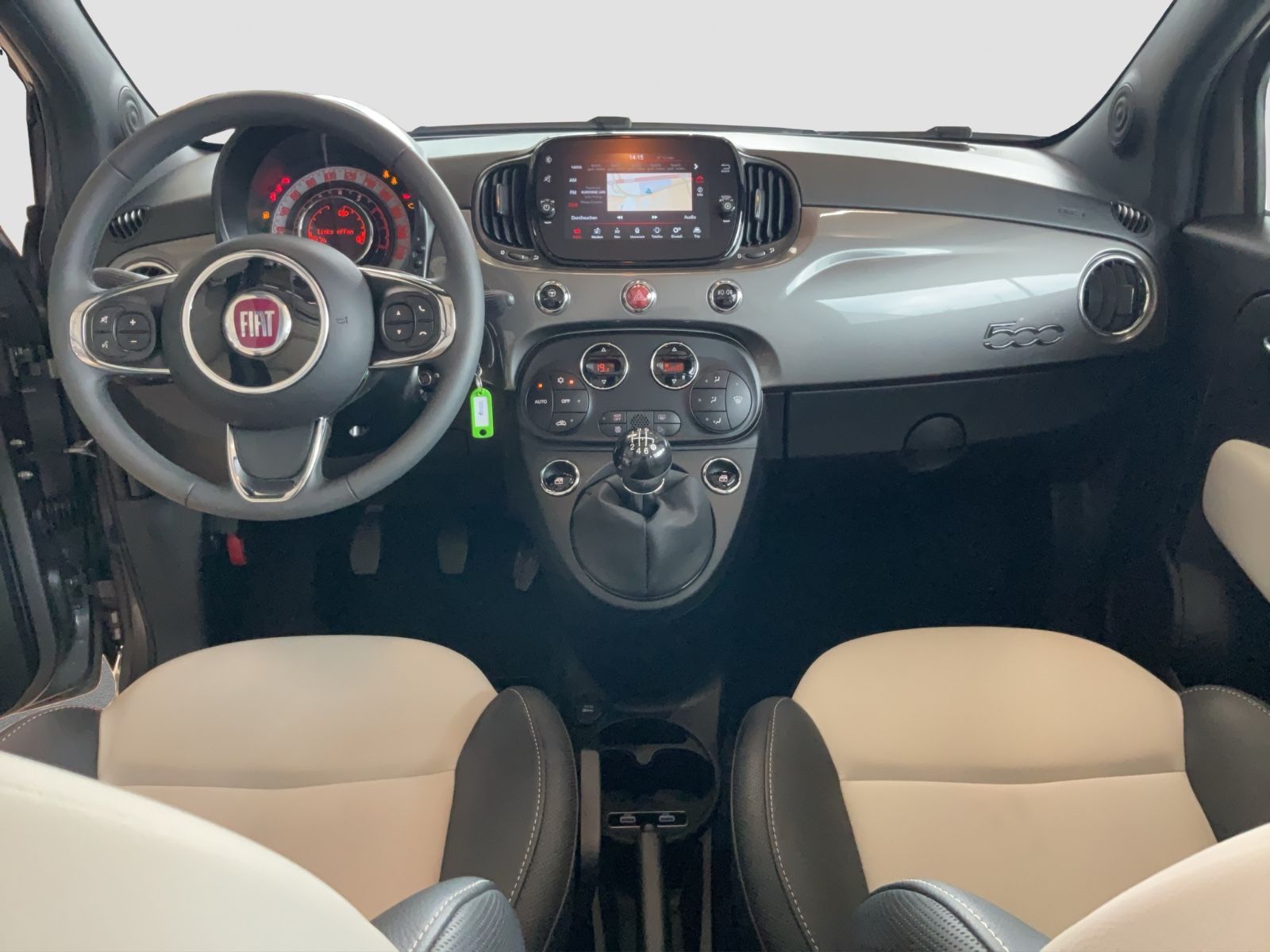Fahrzeugabbildung Fiat 500C 1.0 Hybrid DOLCEVITA