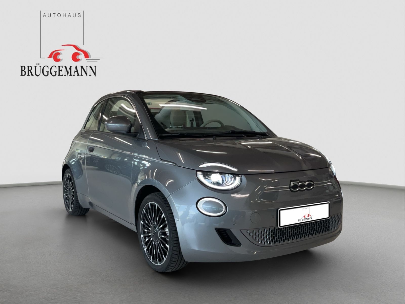 Fahrzeugabbildung Fiat 500e Cabriolet La Prima