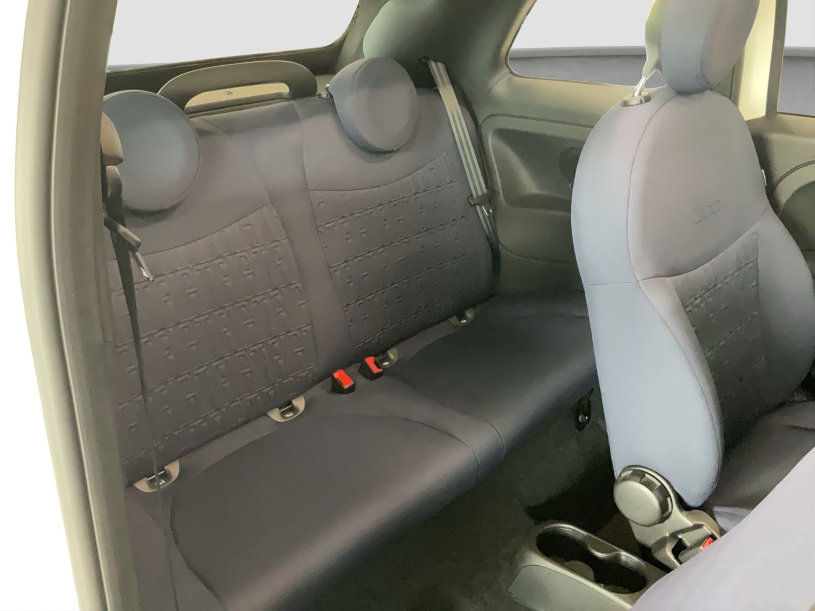 Fahrzeugabbildung Fiat 500C 1.0 Hybrid