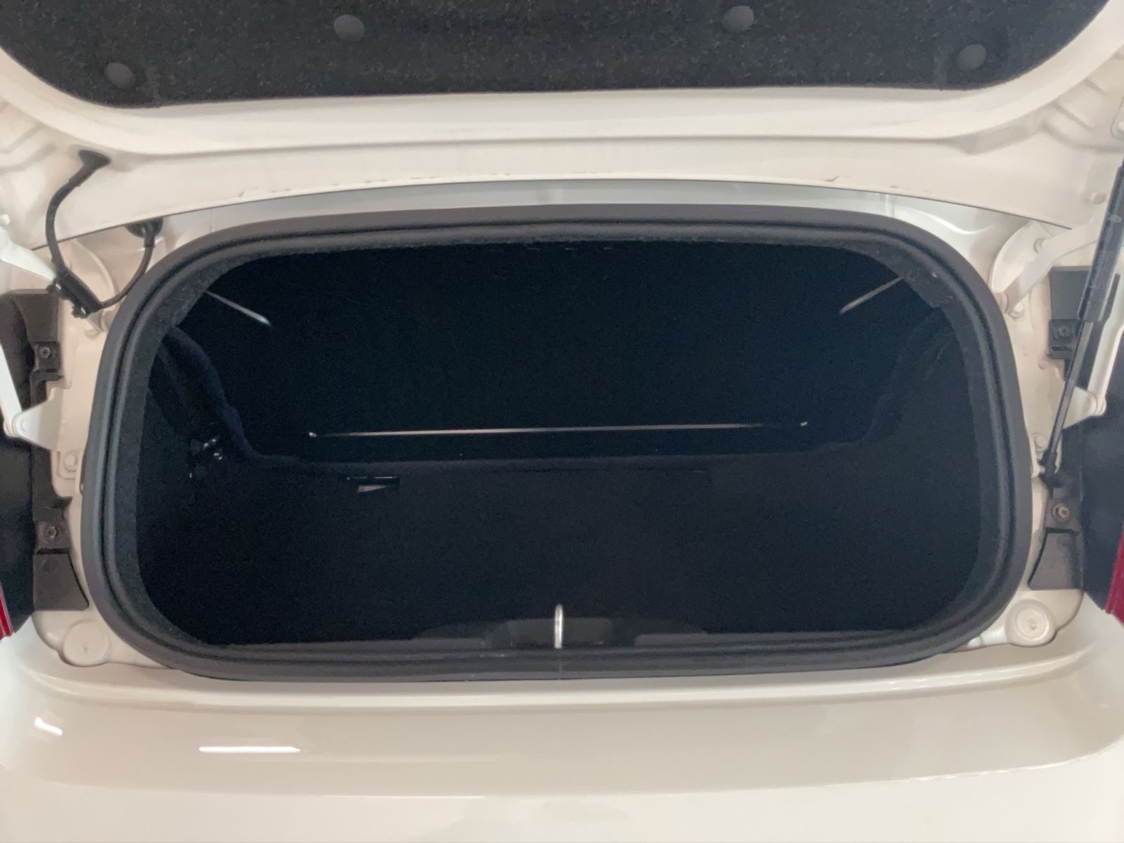 Fahrzeugabbildung Fiat 500C 1.0 Hybrid