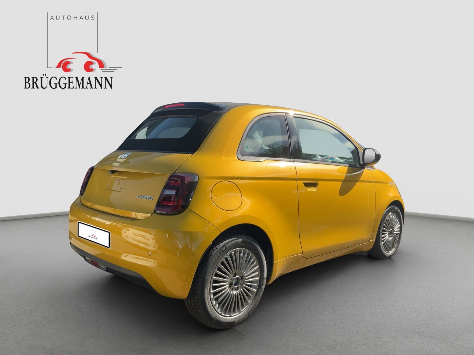 Fahrzeugabbildung Fiat 500C 1.0 Hybrid La Prima