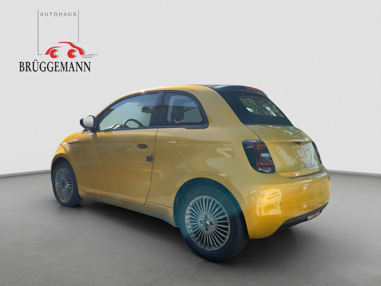Fahrzeugabbildung Fiat 500C 1.0 Hybrid La Prima