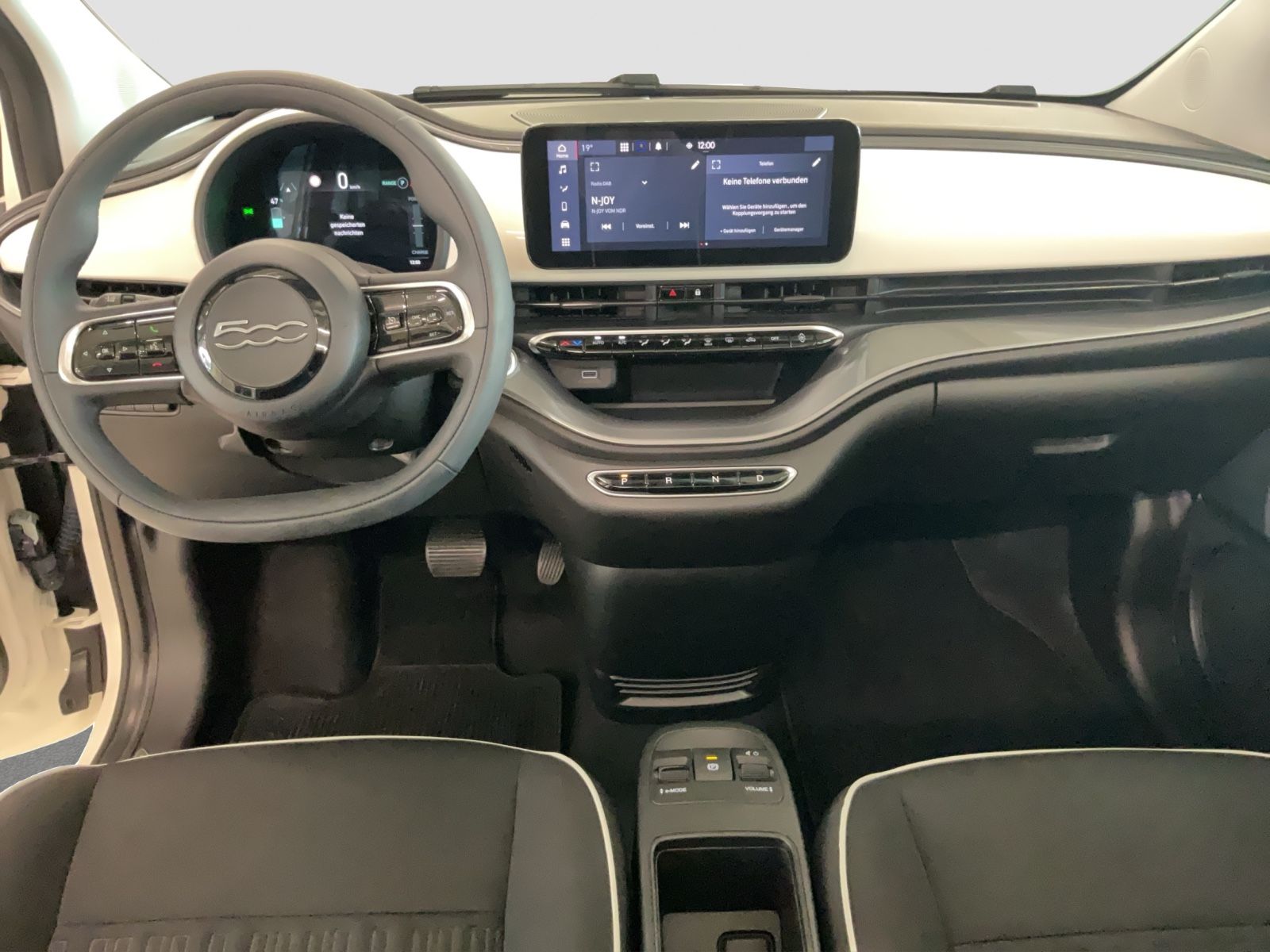 Fahrzeugabbildung Fiat 500e Cabrio 42 kWh + Stylepaket
