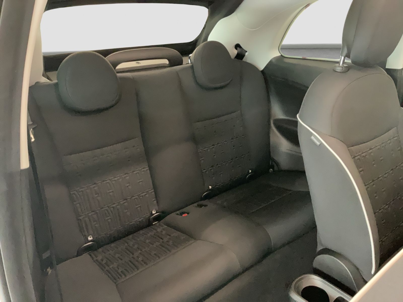Fahrzeugabbildung Fiat 500e Cabrio 42 kWh + Stylepaket