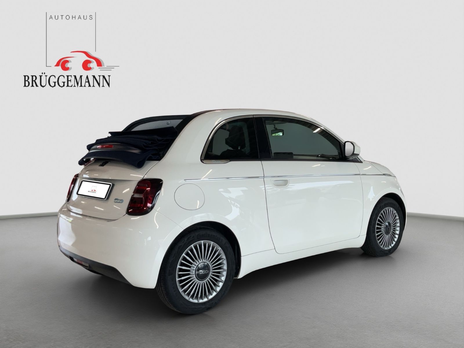 Fahrzeugabbildung Fiat 500e Cabrio 42 kWh + Stylepaket