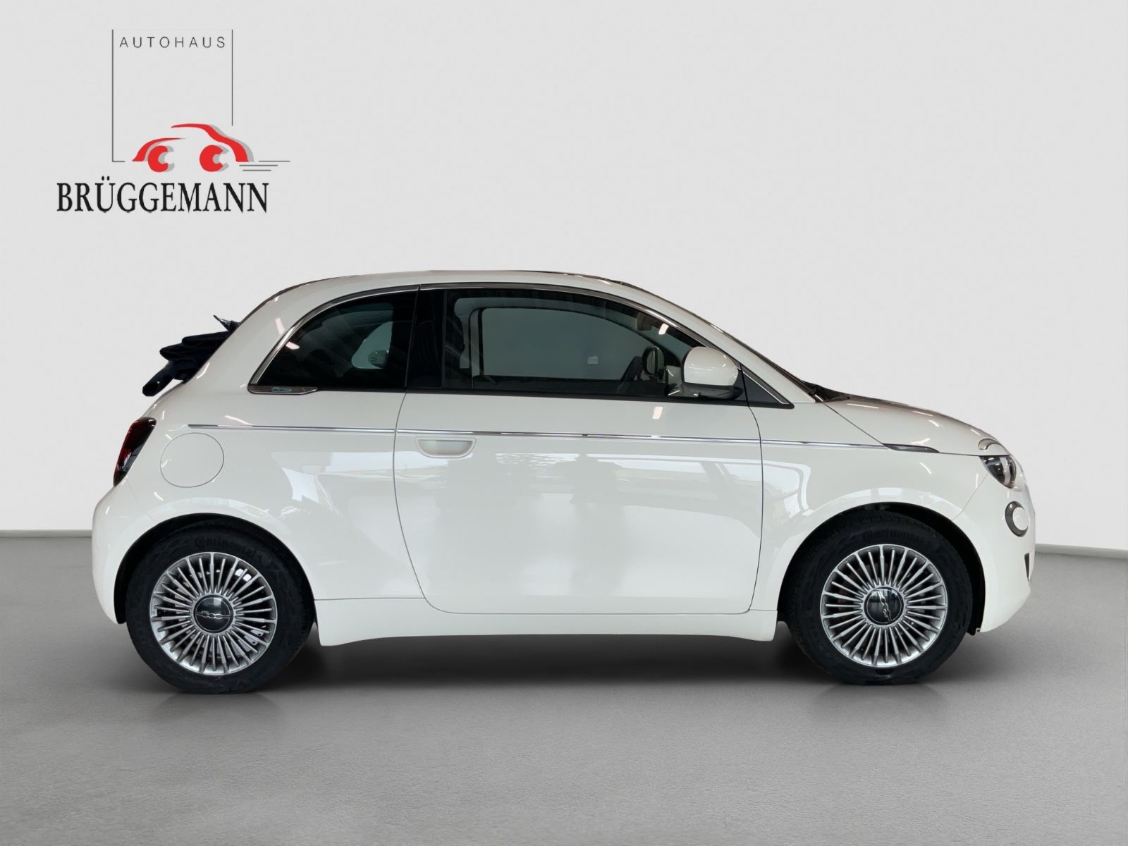 Fahrzeugabbildung Fiat 500e Cabrio 42 kWh + Stylepaket