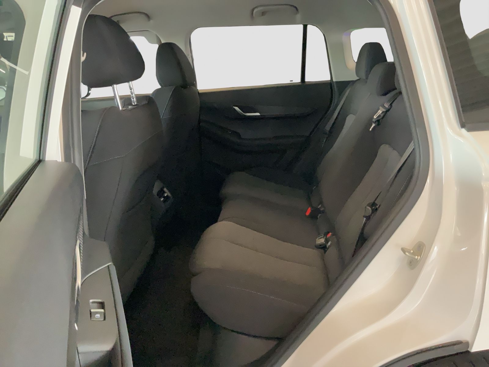 Fahrzeugabbildung JAECOO 5 EV Select