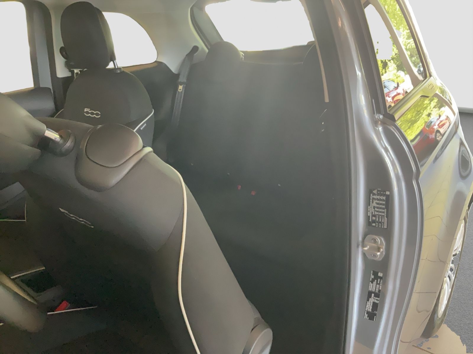 Fahrzeugabbildung Fiat 500e Action Radio + Winter Paket