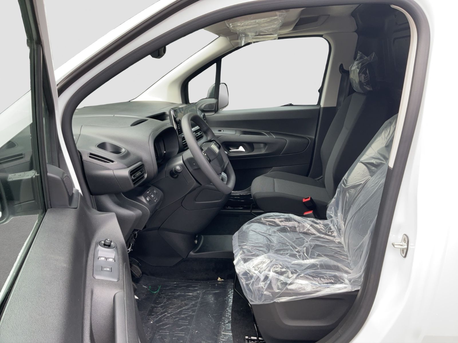 Fahrzeugabbildung Fiat Doblo L1 KaWa 1.5 101 PS MT + Allwetter,Kamera