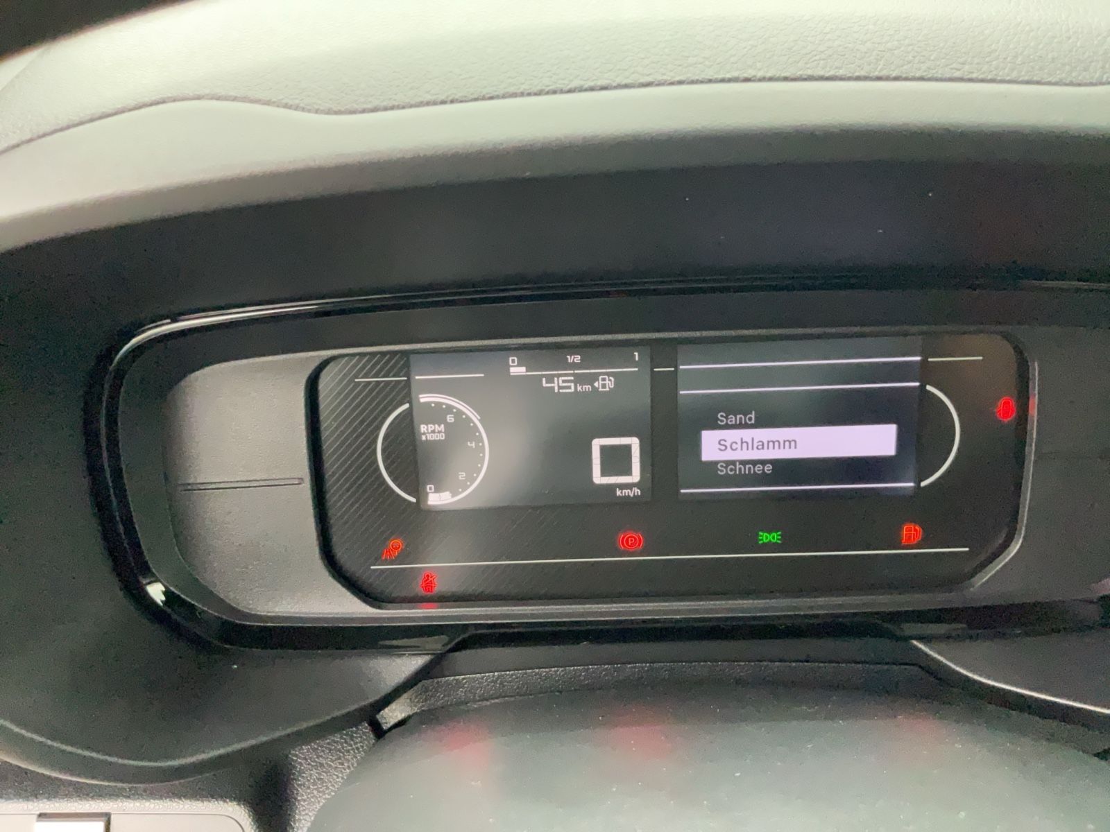 Fahrzeugabbildung Fiat Doblo L1 KaWa 1.5 101 PS MT + Allwetter,Kamera