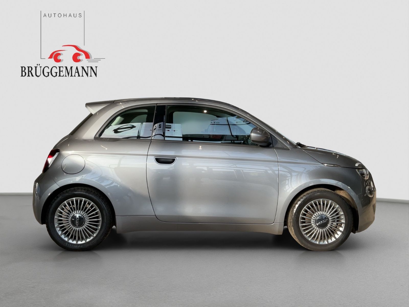 Fahrzeugabbildung Fiat 500e Icon 42 kWh