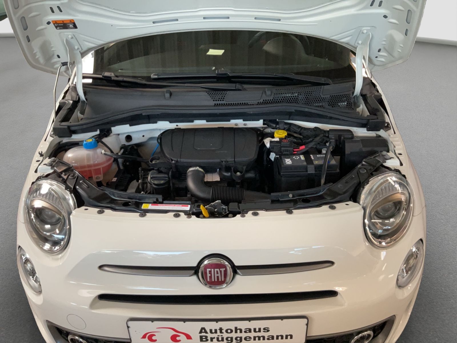 Fahrzeugabbildung Fiat 500 Sport + Schiebedach