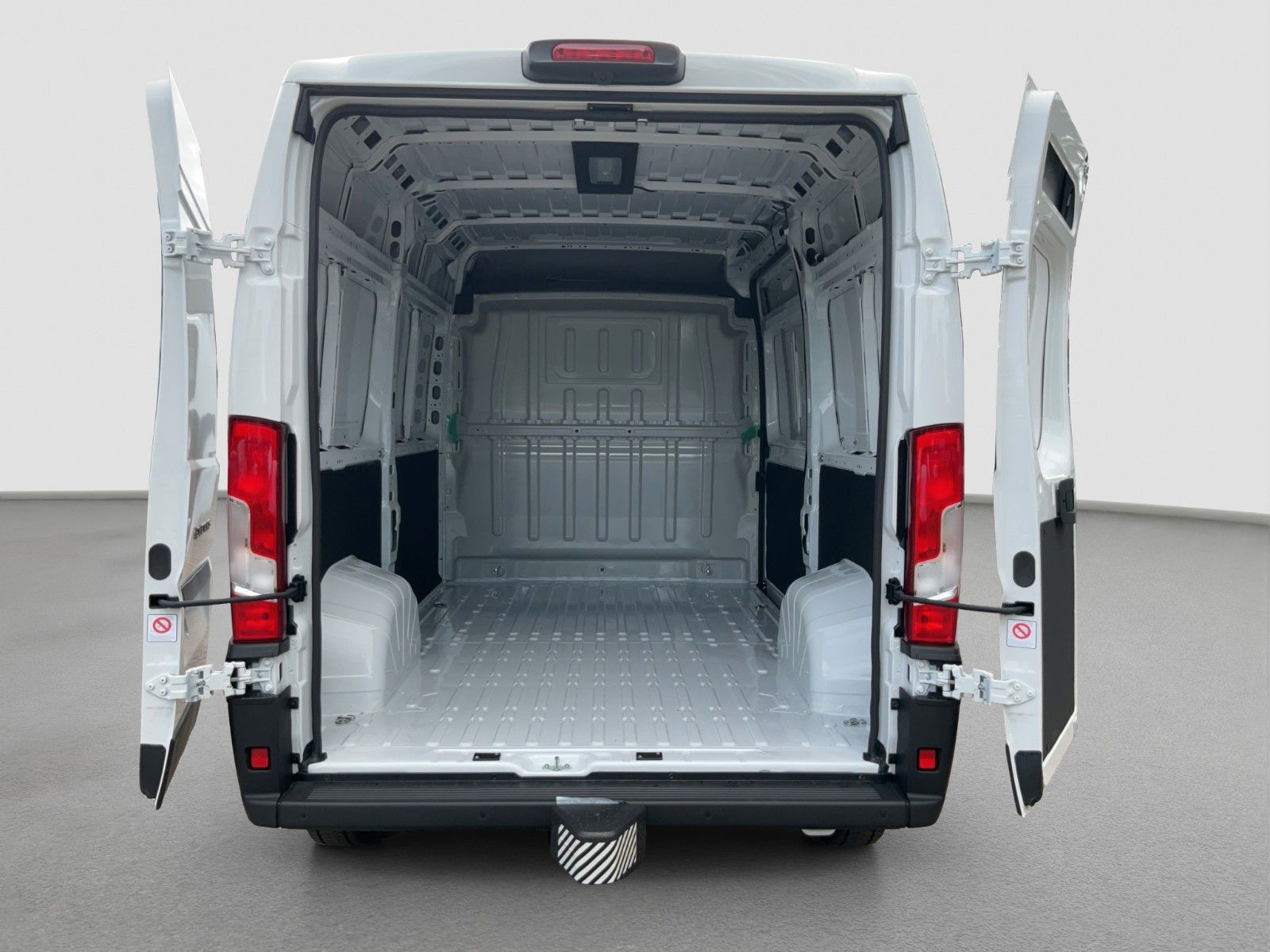 Fahrzeugabbildung Fiat Ducato 30 L2H2 120MJ Klima Kamera