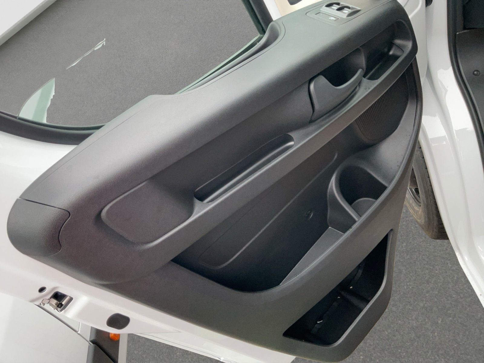 Fahrzeugabbildung Fiat Ducato 30 L2H2 120MJ Klima Kamera