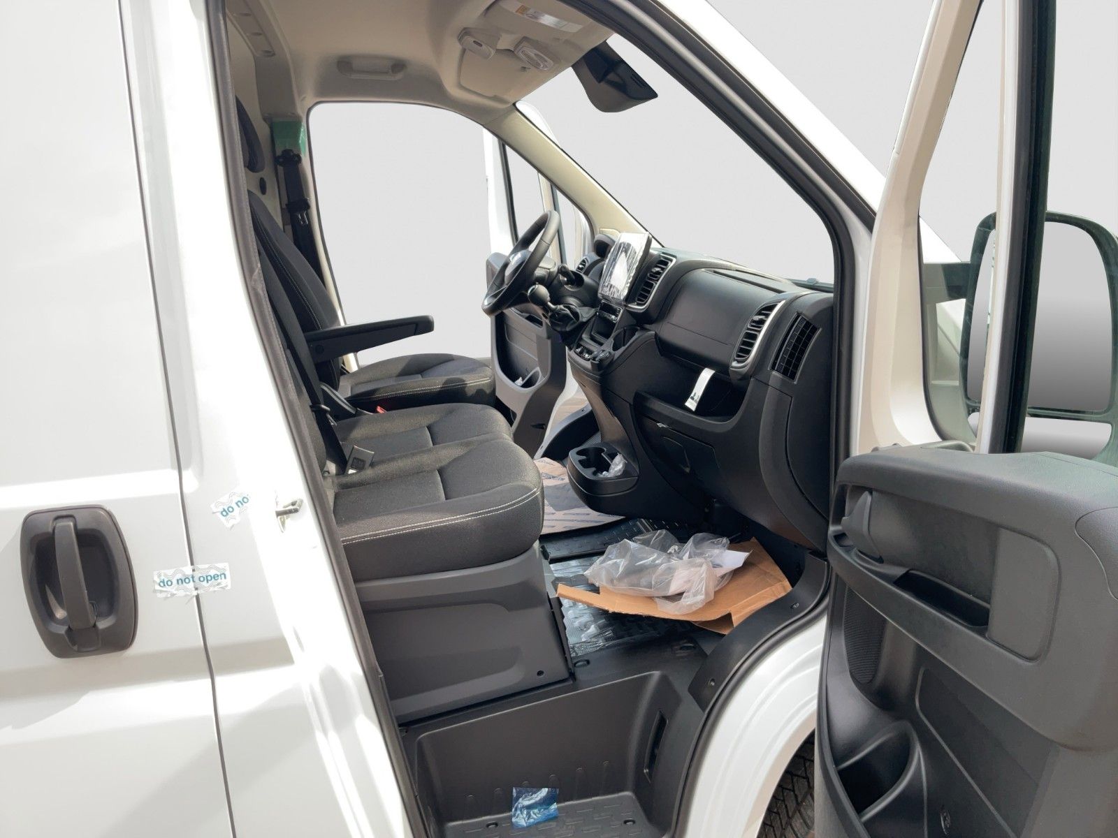 Fahrzeugabbildung Fiat Ducato 30 L2H2 120MJ Klima Kamera