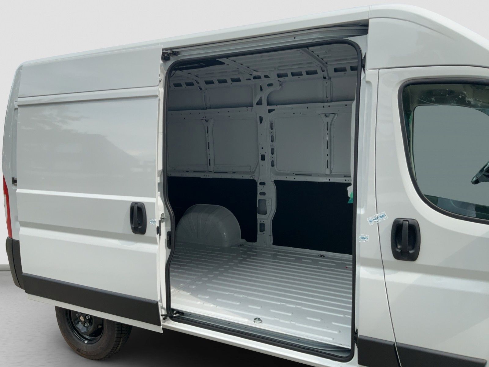 Fahrzeugabbildung Fiat Ducato 30 L2H2 120MJ Klima Kamera
