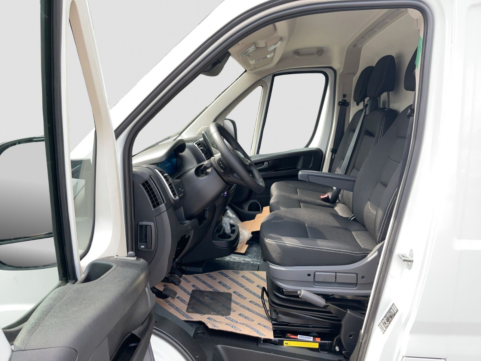 Fahrzeugabbildung Fiat Ducato 30 L2H2 120MJ Klima Kamera