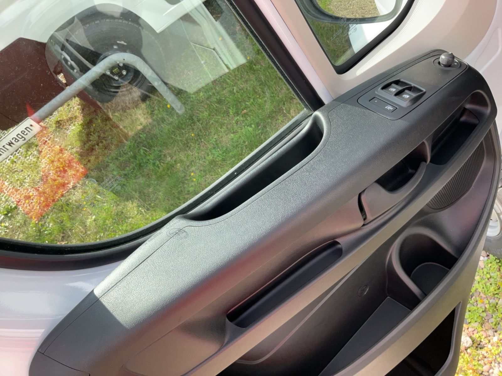 Fahrzeugabbildung Fiat Ducato 30 L2H1 120MJ Kamera Klima
