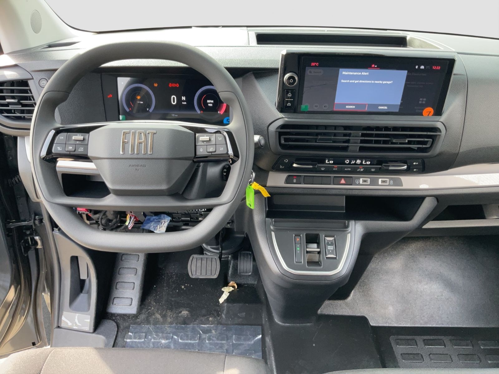 Fahrzeugabbildung Fiat Kombi L3 Automatik 9 Sitzer Navi Klima