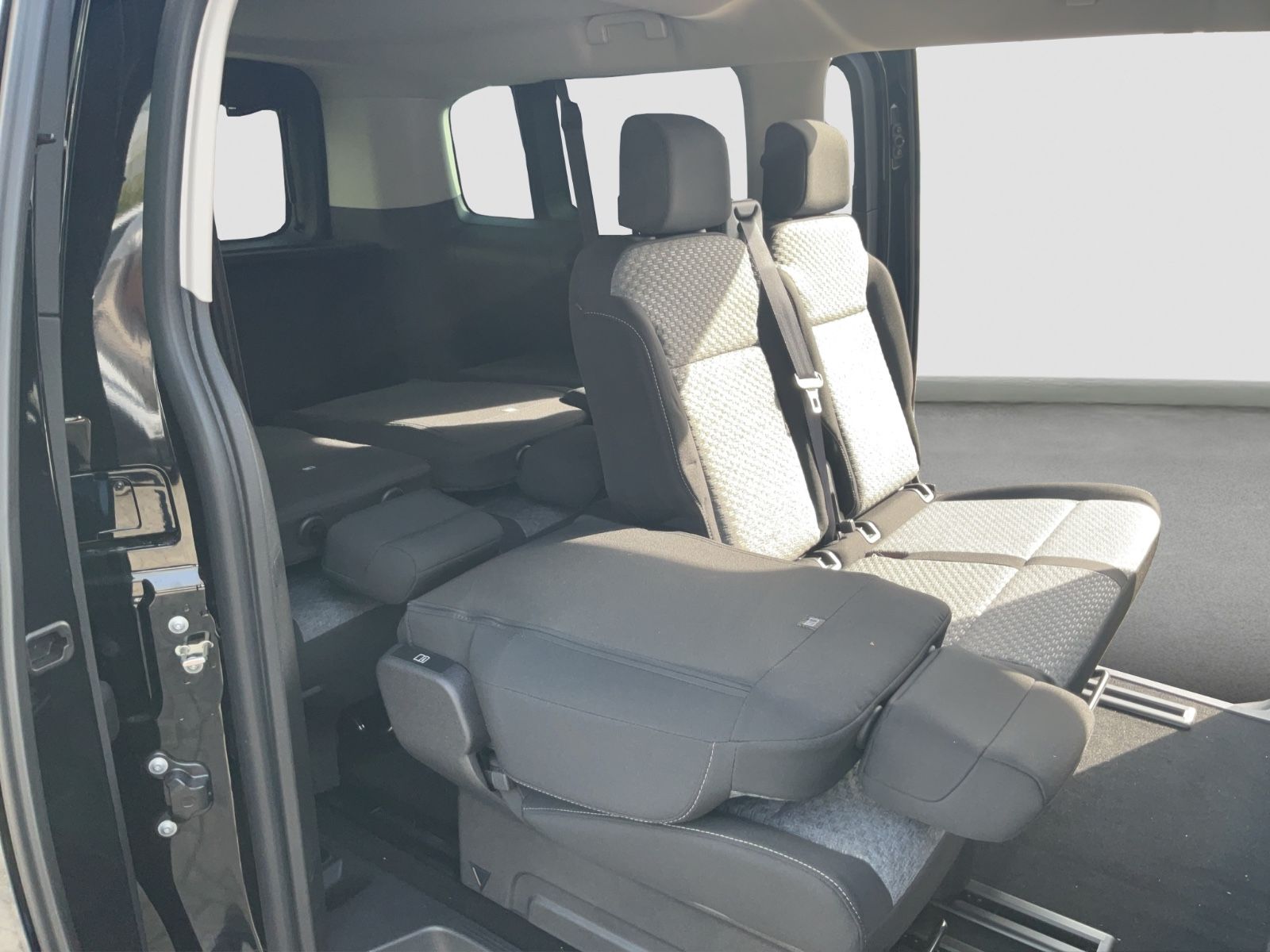 Fahrzeugabbildung Fiat Kombi L3 Automatik 9 Sitzer Navi Klima