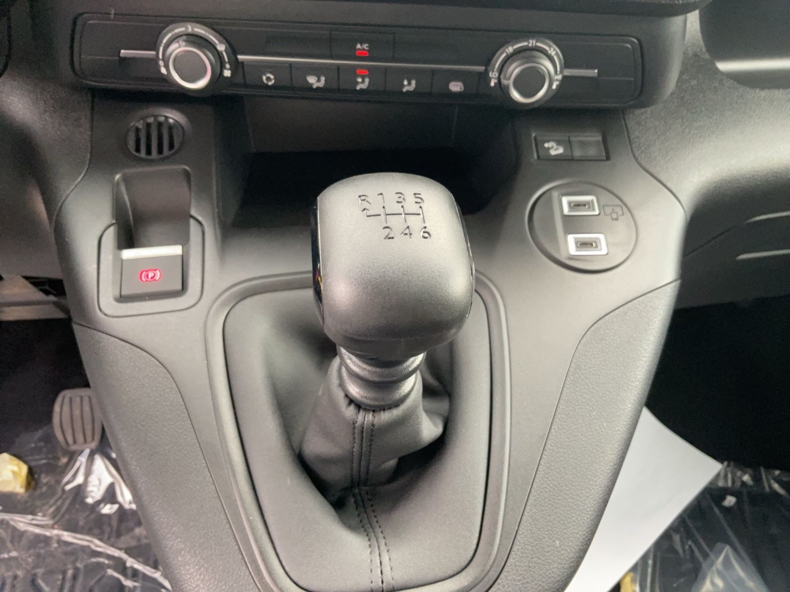 Fahrzeugabbildung Fiat Doblo L1 KAWA 1.5 BlueHDi Klima Kamera Tempomat