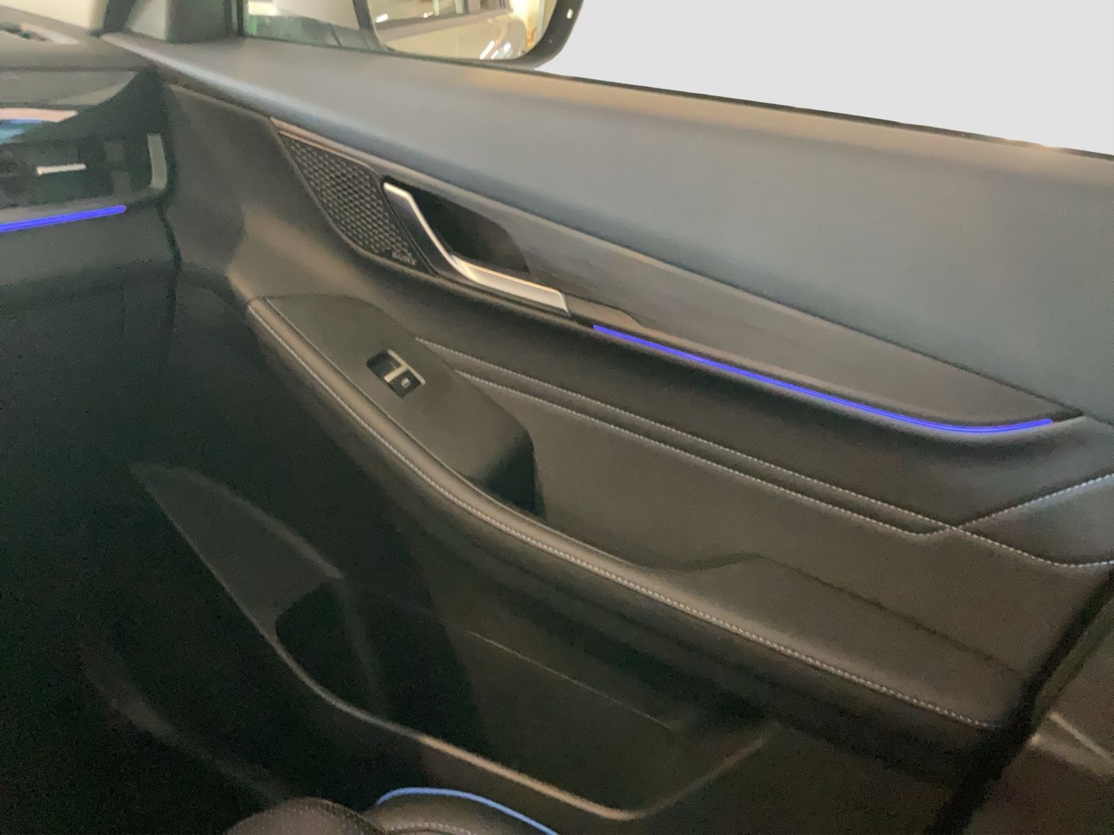Fahrzeugabbildung JAECOO 5 EV Exclusive