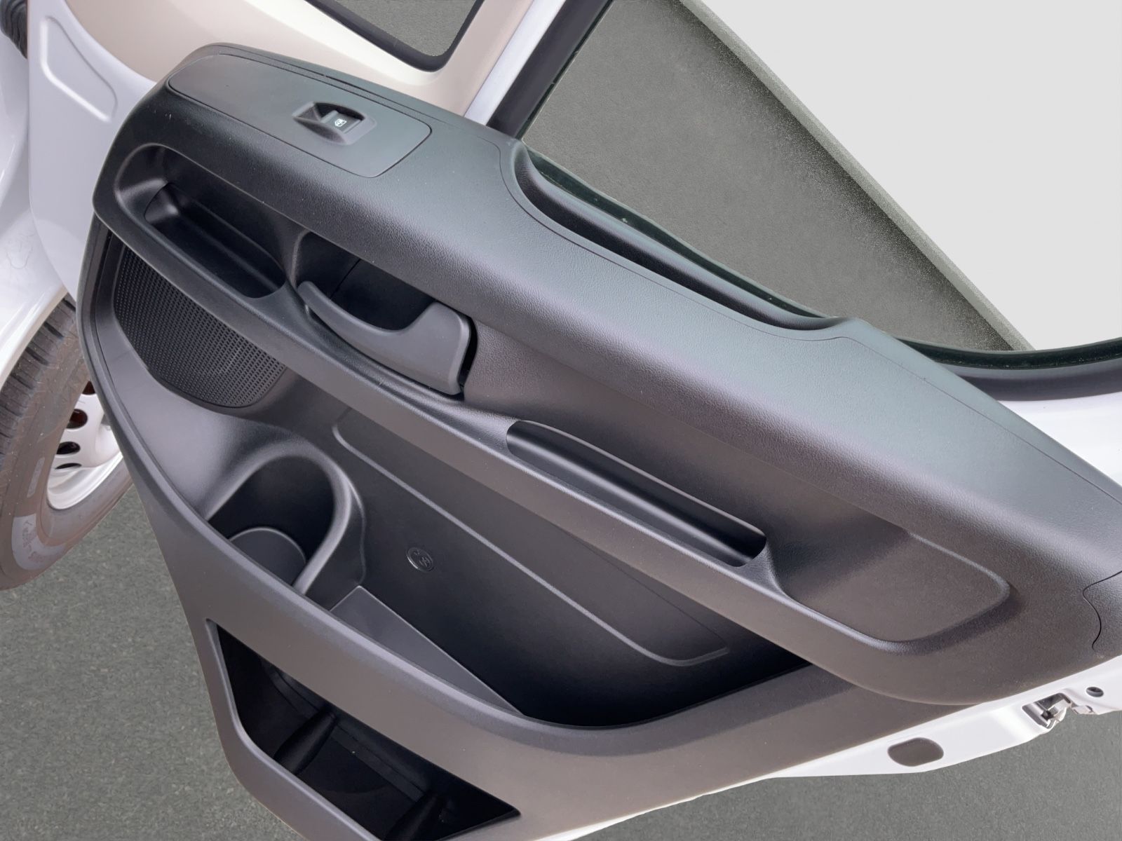 Fahrzeugabbildung Fiat Ducato 35 L3 140MJ Maxi 3-Seitenkipper