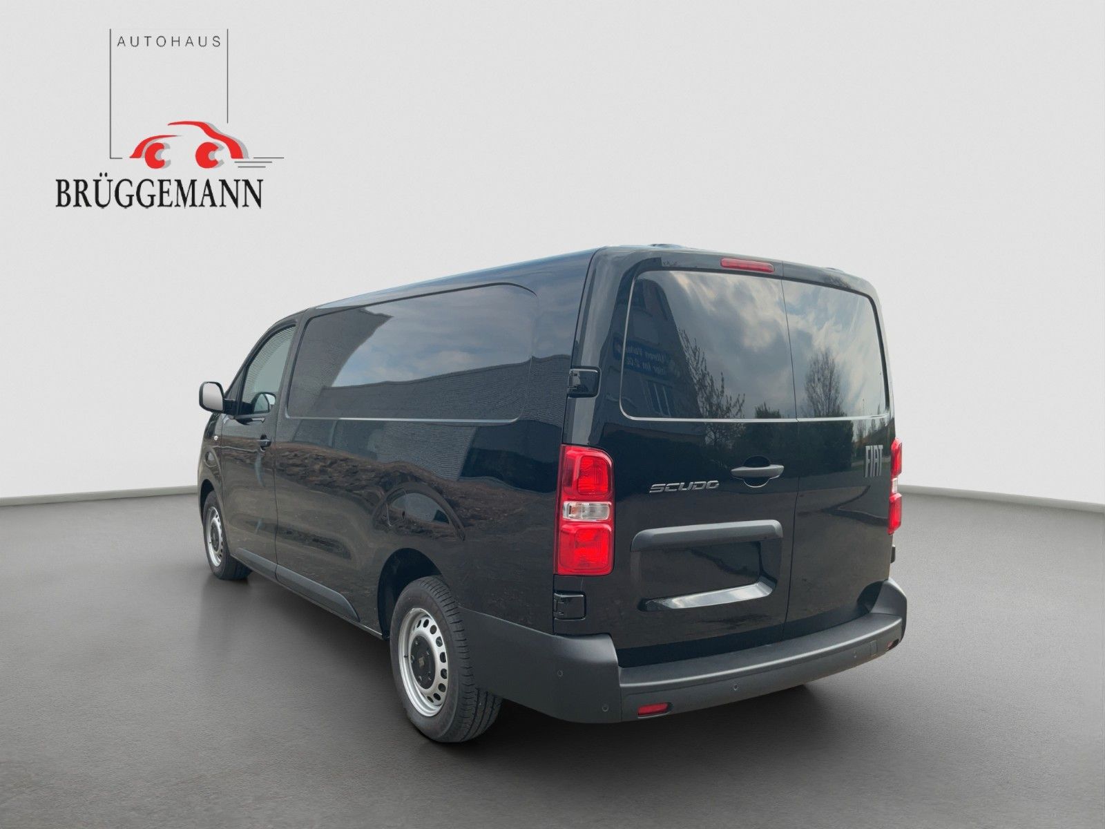 Fahrzeugabbildung Fiat Scudo XL 145 MJ Automatik Navi Kamera Tempomat