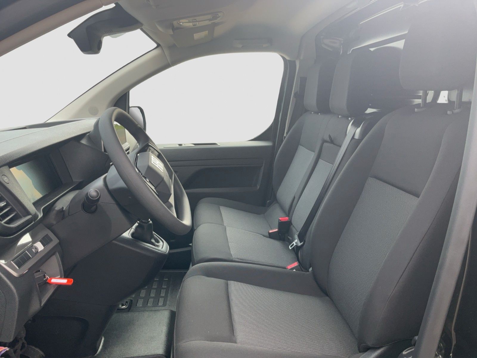 Fahrzeugabbildung Fiat Scudo XL 145 MJ Automatik Navi Kamera Tempomat