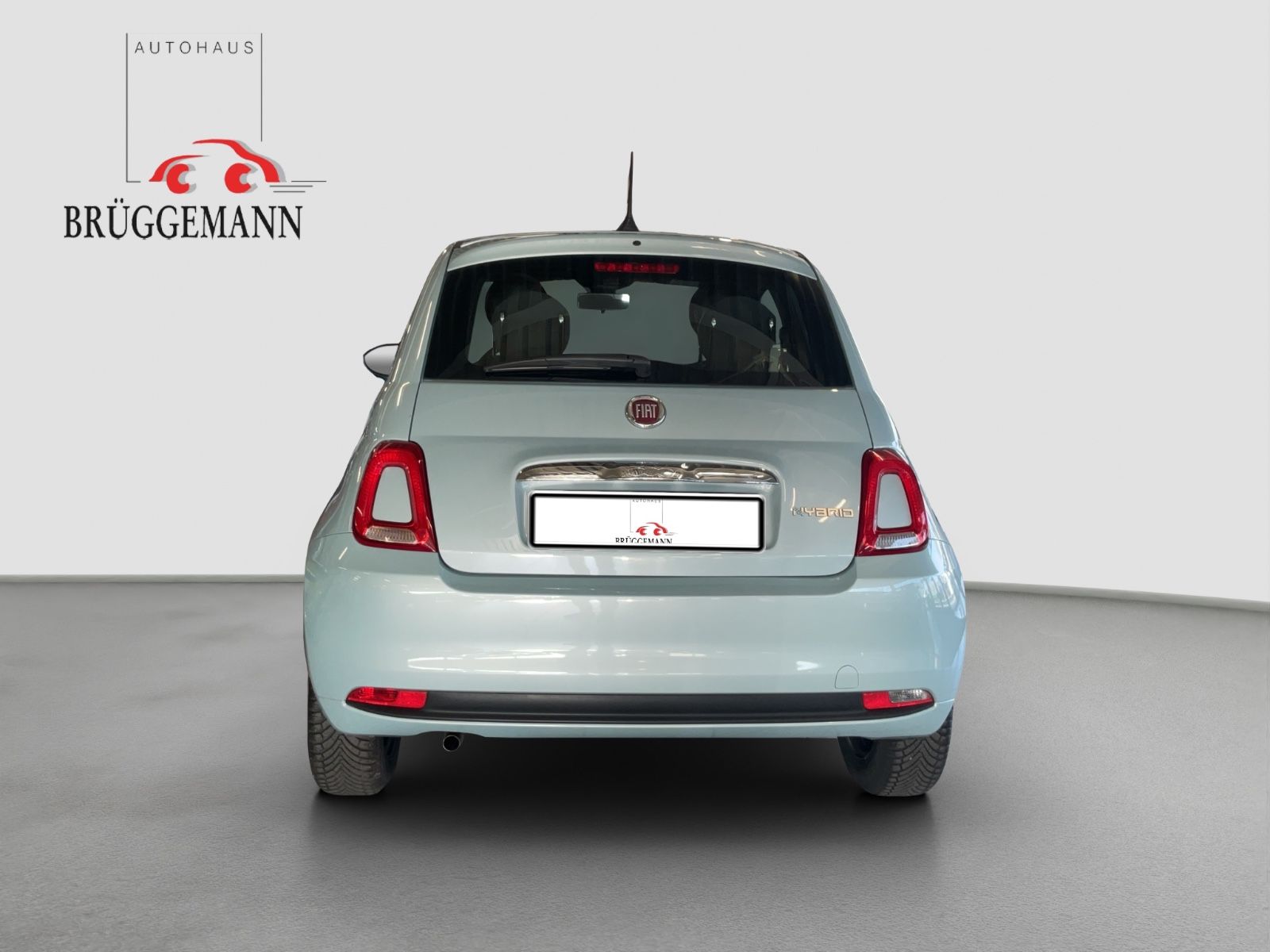 Fahrzeugabbildung Fiat 500 1.0 Hybrid + Ganzjahresreifen