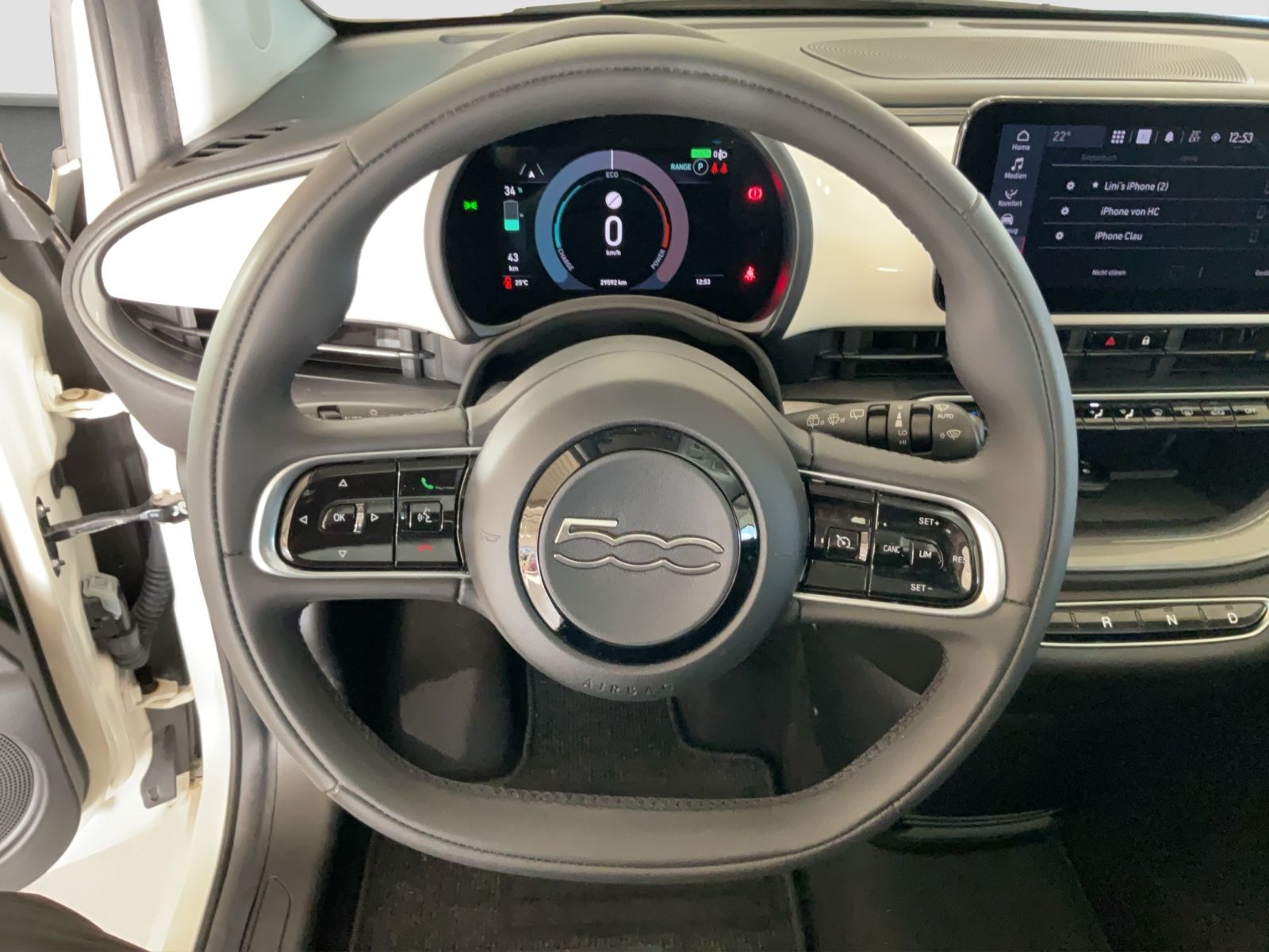 Fahrzeugabbildung Fiat 500e