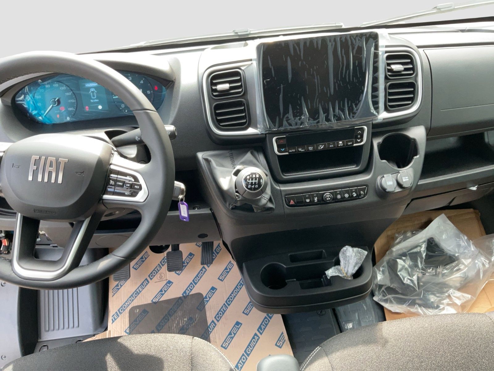 Fahrzeugabbildung Fiat Ducato L3H2 180MJ Kamera Schwingsitz Tempomat