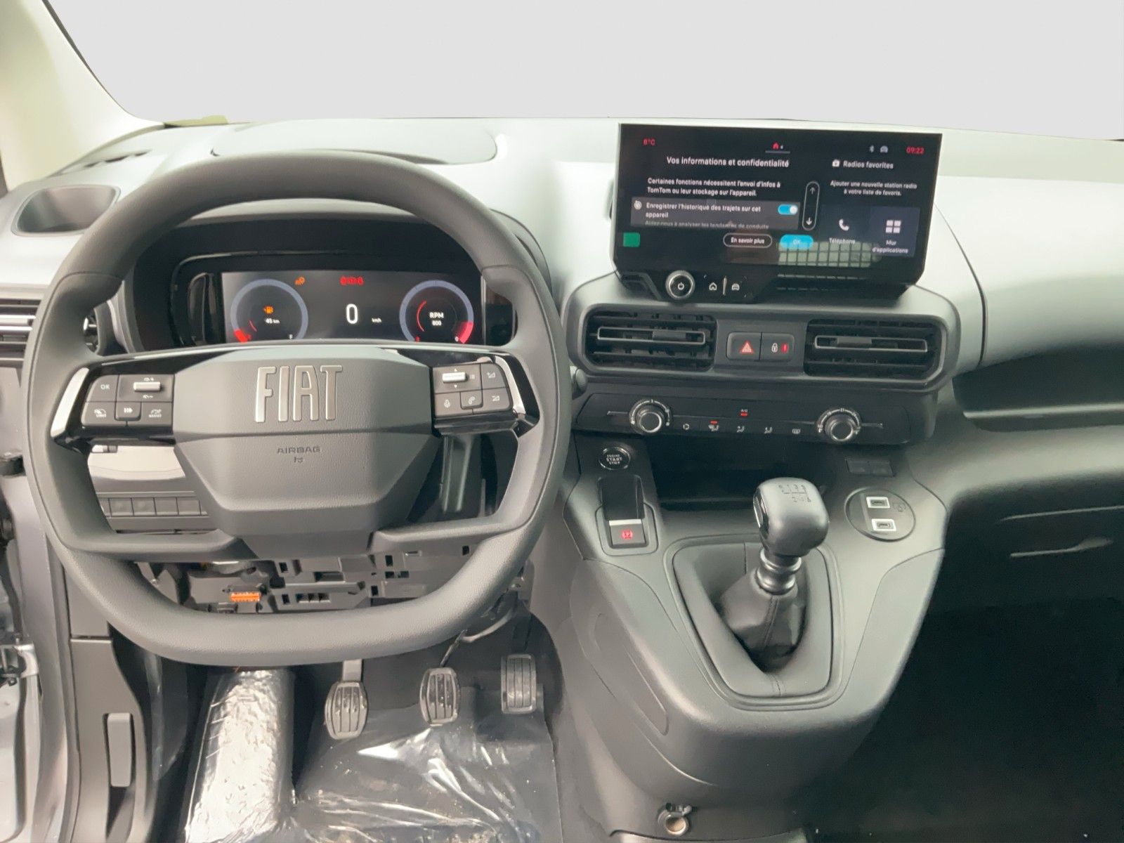 Fahrzeugabbildung Fiat Kombi L1 Navi Klima Kamera