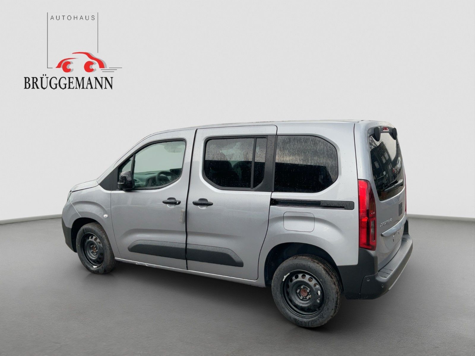 Fahrzeugabbildung Fiat Kombi L1 Navi Klima Kamera