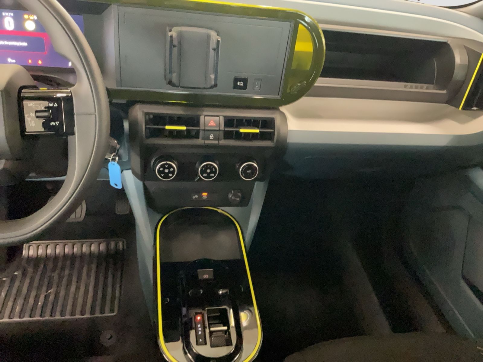 Fahrzeugabbildung Fiat Grande Panda 1.2 Hybrid eDCT Pop
