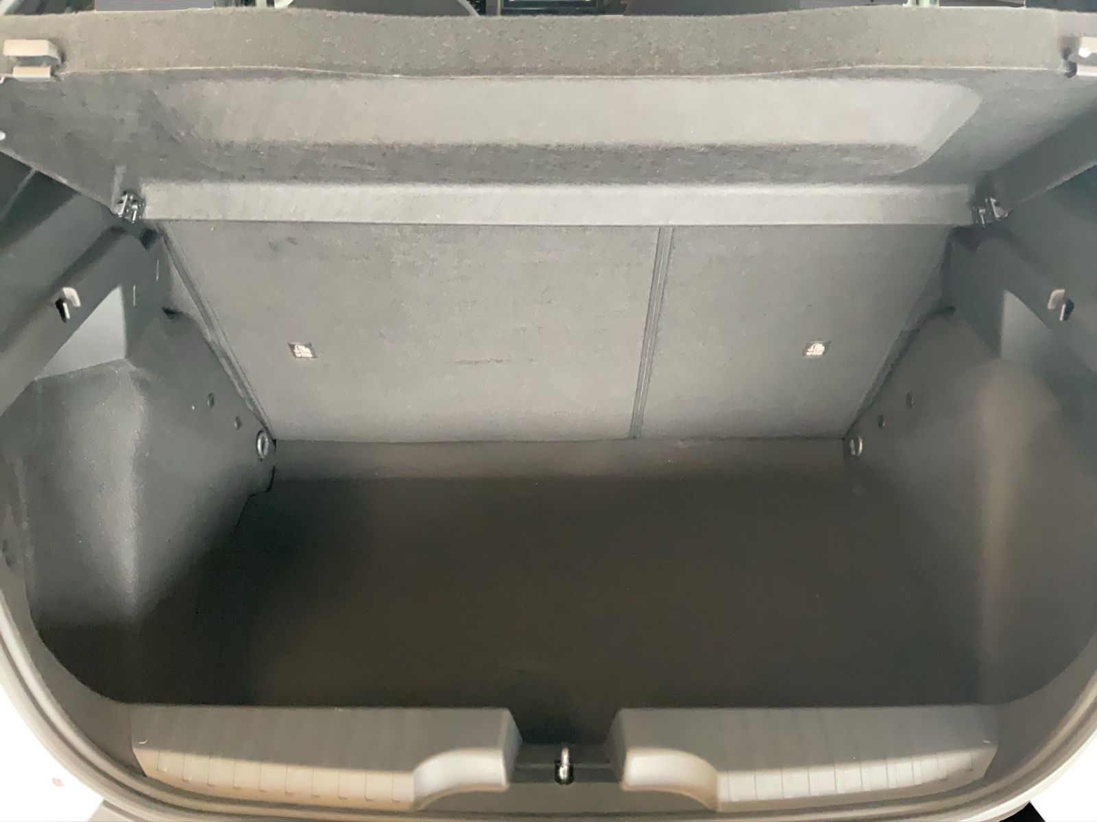 Fahrzeugabbildung Fiat Grande Panda 1.2 Hybrid eDCT Icon
