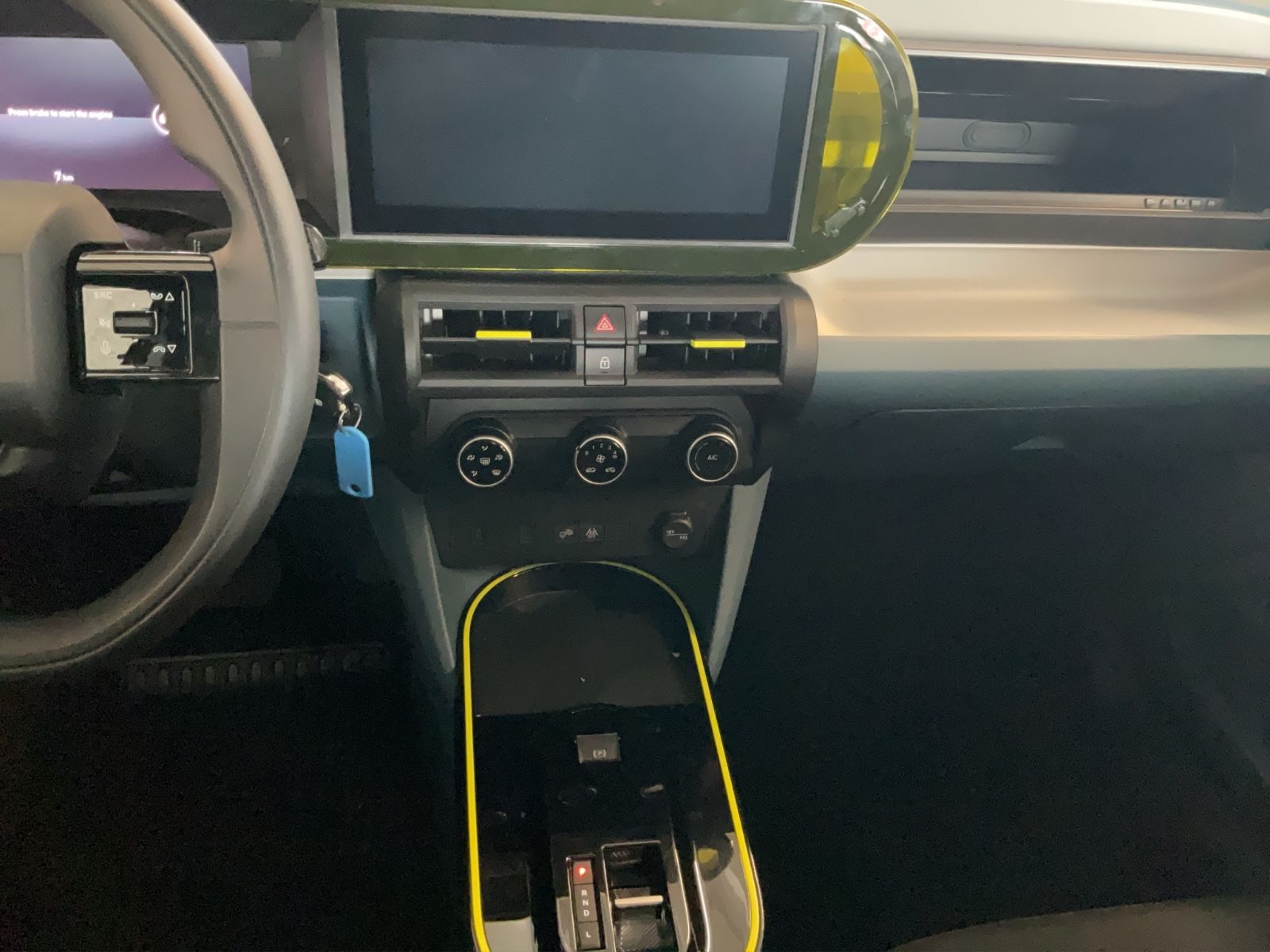 Fahrzeugabbildung Fiat Grande Panda 1.2 Hybrid eDCT Icon