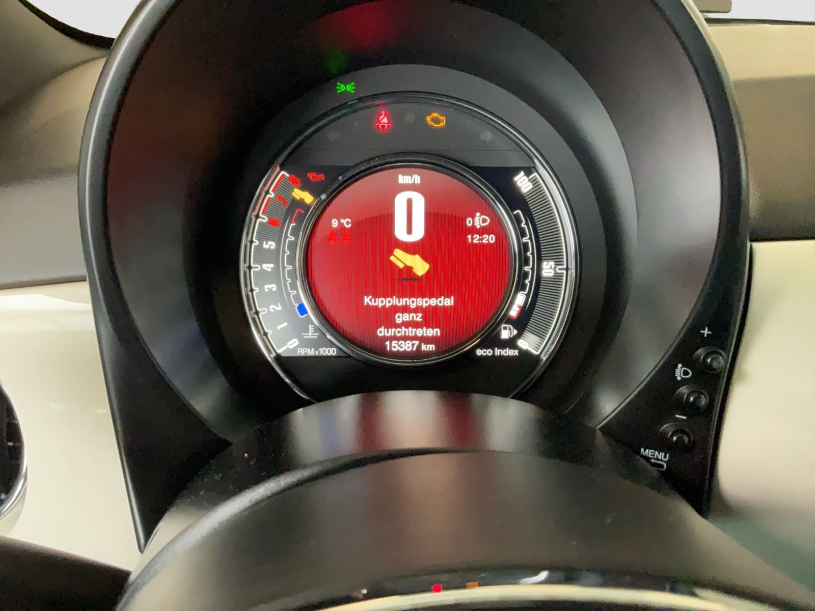 Fahrzeugabbildung Fiat 500 1.0 Hybrid Alufelgen, PDC