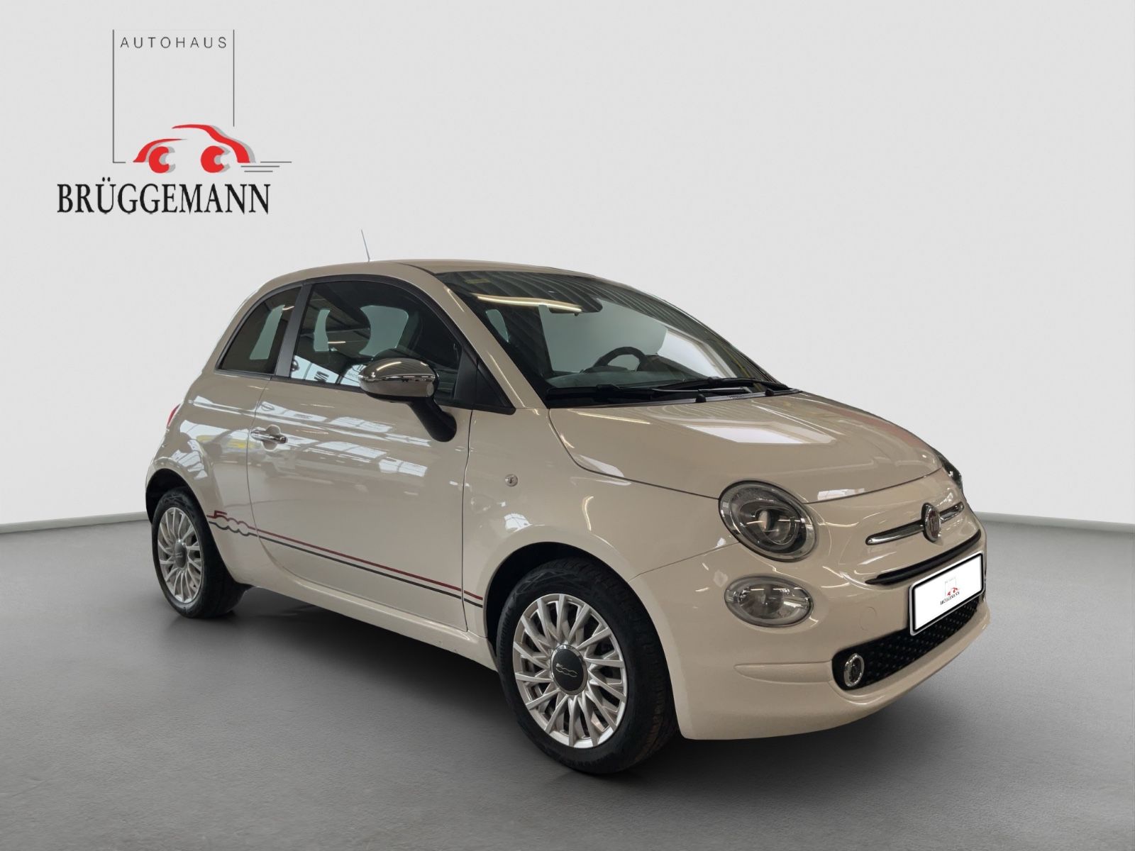 Fahrzeugabbildung Fiat 500 1.0 Hybrid Alufelgen, PDC
