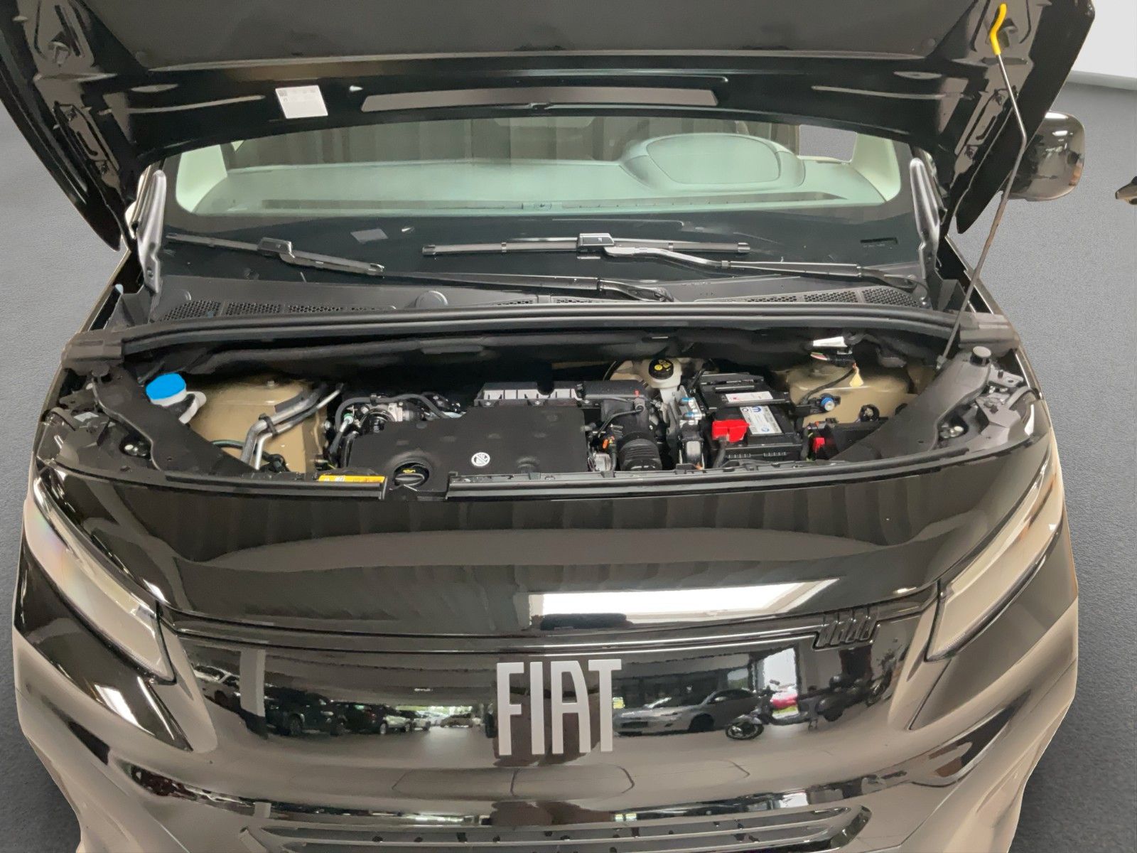 Fahrzeugabbildung Fiat Doblo XL Kombi L2 96 kW AT8
