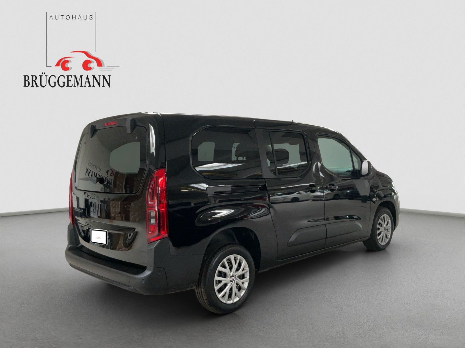 Fahrzeugabbildung Fiat Doblo XL Kombi L2 96 kW AT8