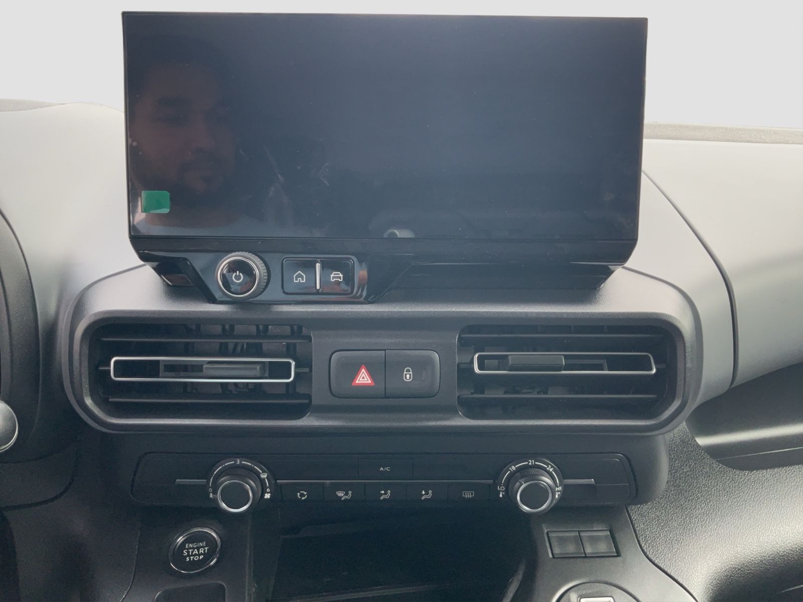 Fahrzeugabbildung Fiat Doblo Kombi L2 75kW MT6