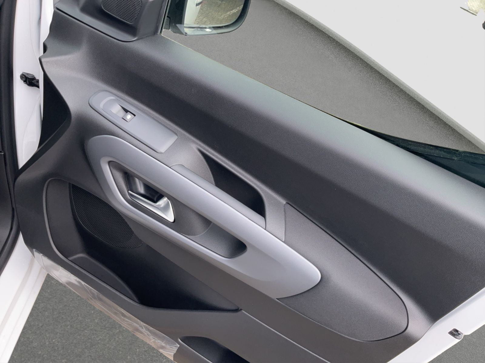 Fahrzeugabbildung Fiat Doblo Kombi L2 75kW MT6