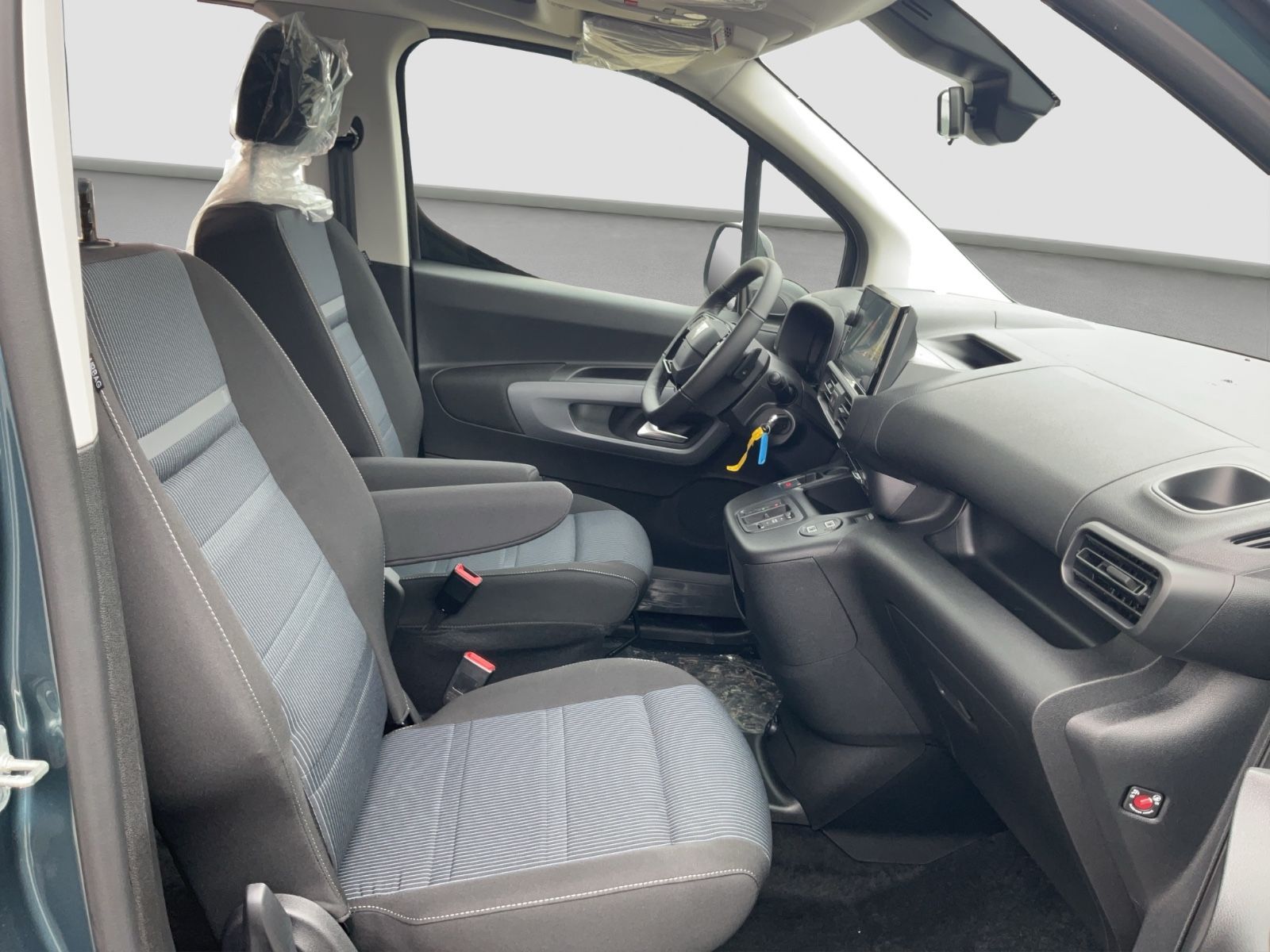 Fahrzeugabbildung Fiat Doblo Kombi L1 1 96kW AT8