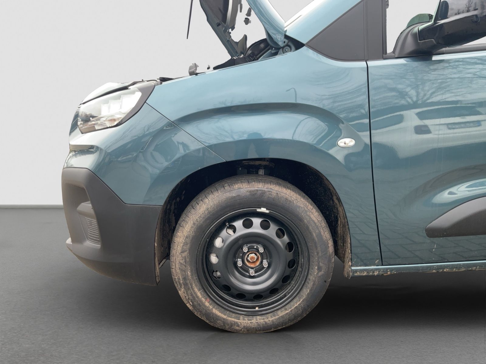 Fahrzeugabbildung Fiat Doblo Kombi L1 1 96kW AT8