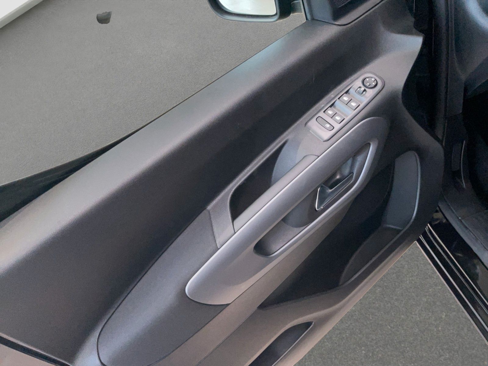 Fahrzeugabbildung Fiat Doblo Kombi L1 1.5 Diesel 96 kW