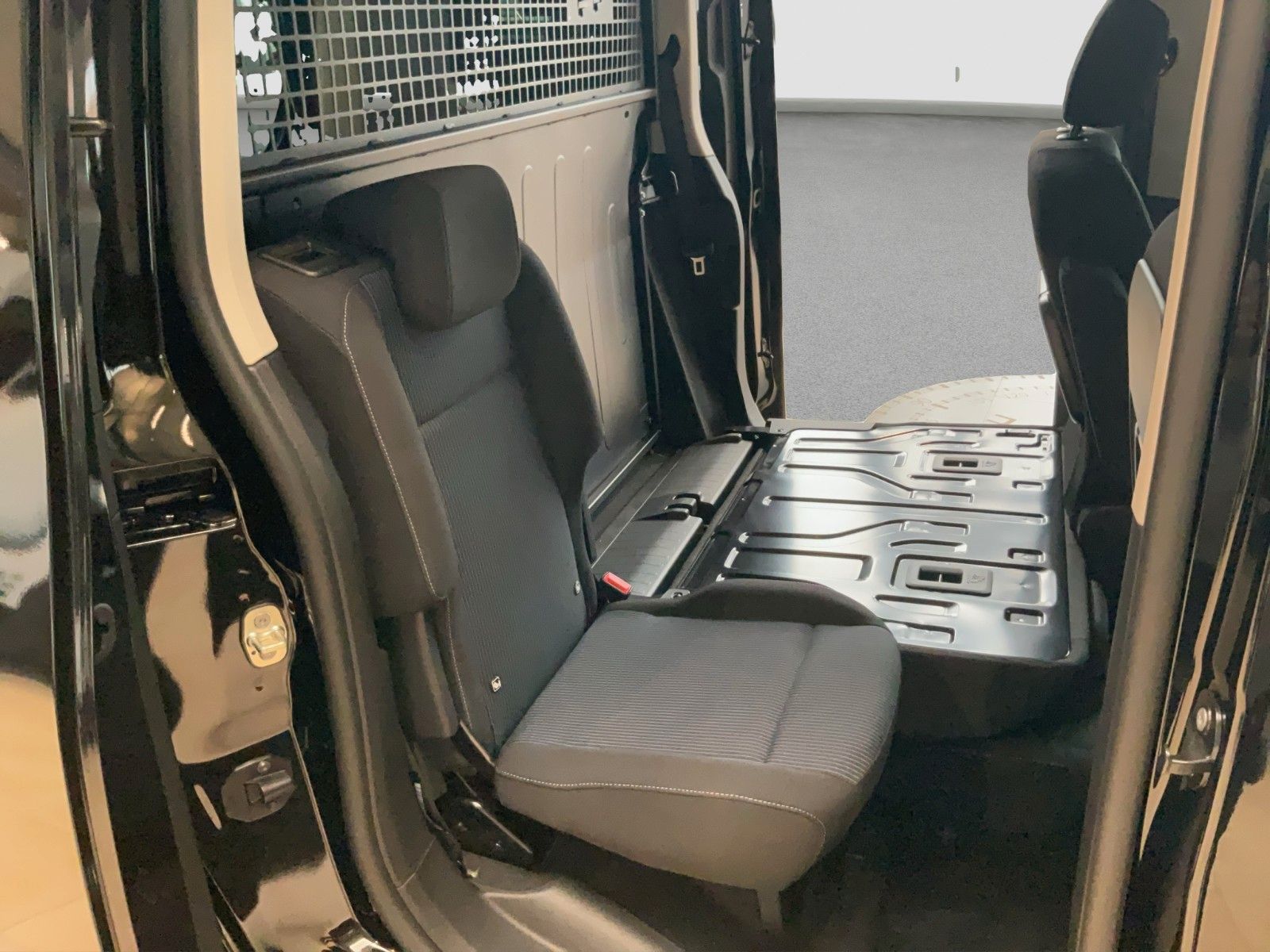 Fahrzeugabbildung Fiat Doblo Kombi L1 1.5 Diesel 96 kW